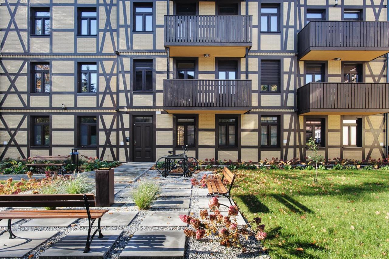 Witkacownia Apartament Z Parkingiem Torun Exterior foto