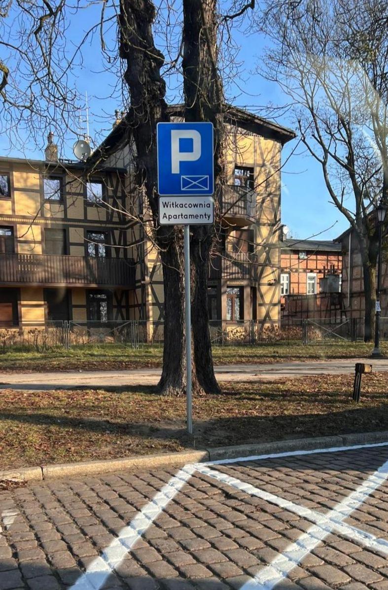 Witkacownia Apartament Z Parkingiem Torun Exterior foto